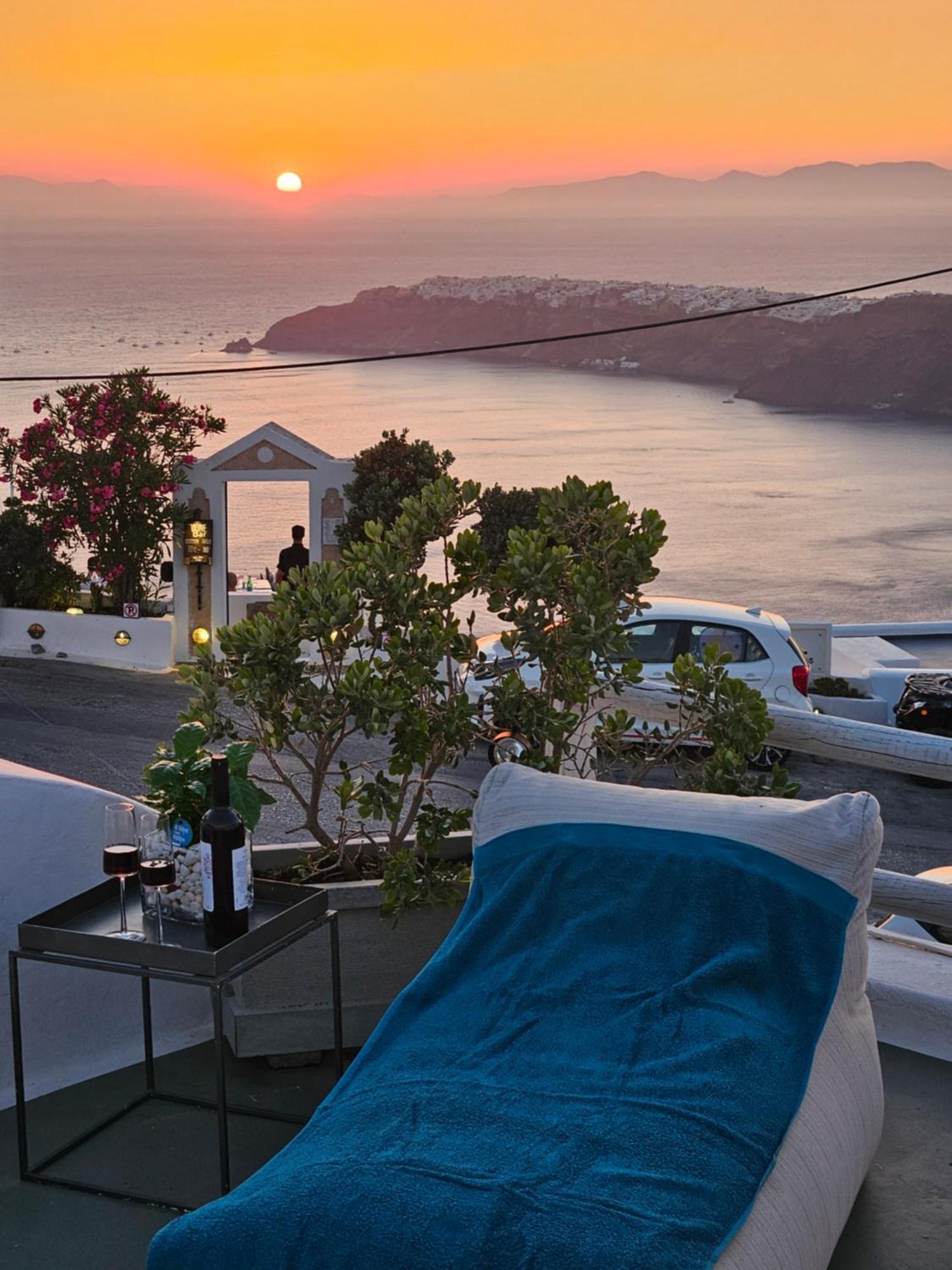 Saint Sin Suites - Adults Only Imerovigli  Exterior photo